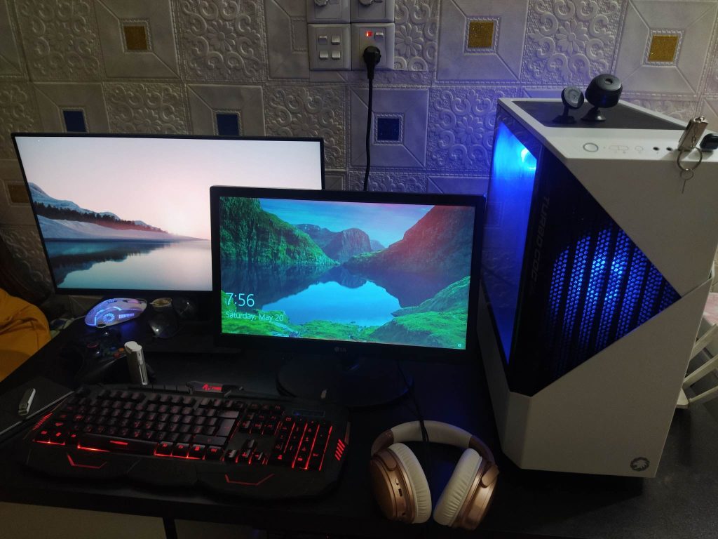 non-mechanical RGB Keyboard